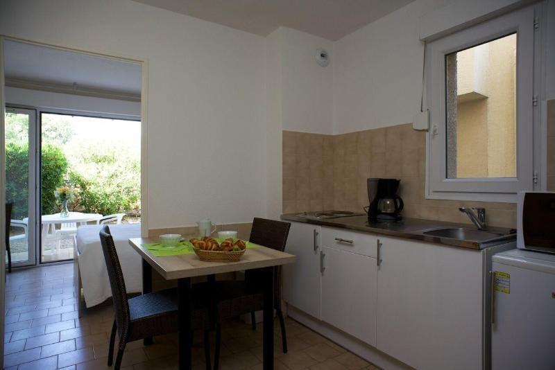 Motel Le Vieux Moulin LʼÎle-Rousse Zewnętrze zdjęcie