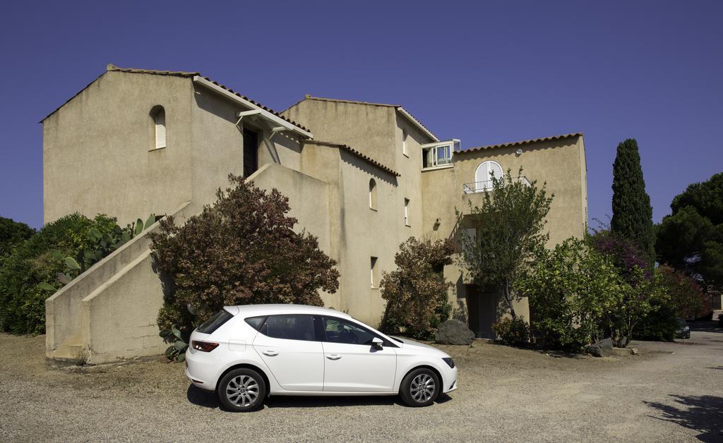 Motel Le Vieux Moulin LʼÎle-Rousse Zewnętrze zdjęcie