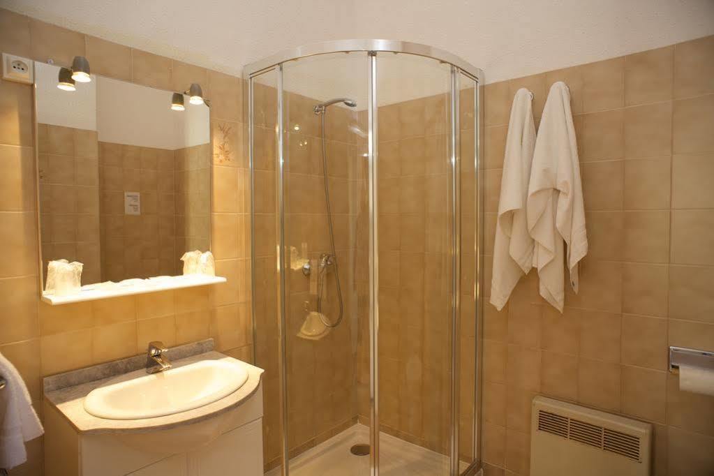 Motel Le Vieux Moulin LʼÎle-Rousse Zewnętrze zdjęcie
