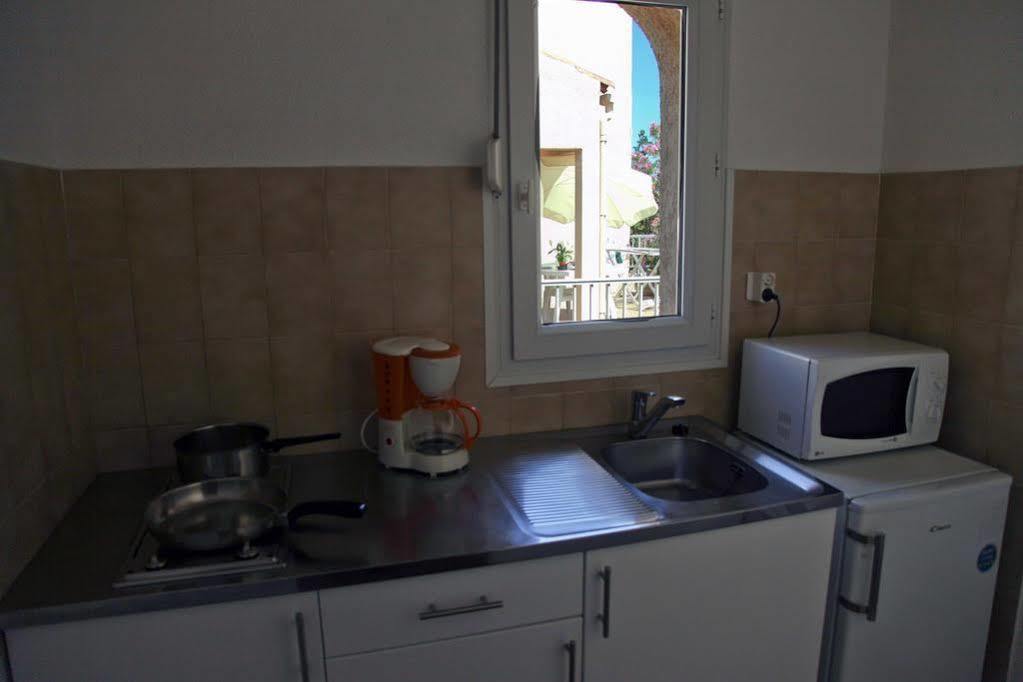 Motel Le Vieux Moulin LʼÎle-Rousse Zewnętrze zdjęcie